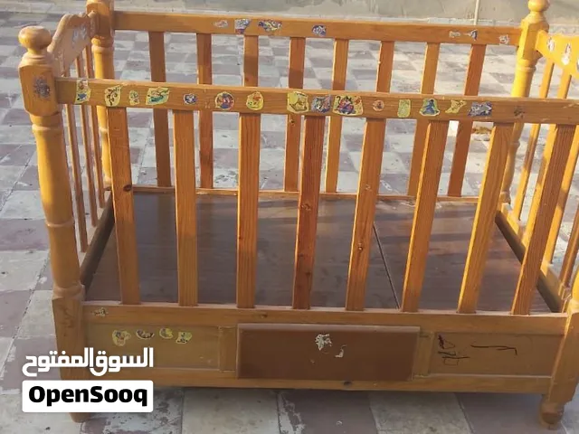 سرير أطفال