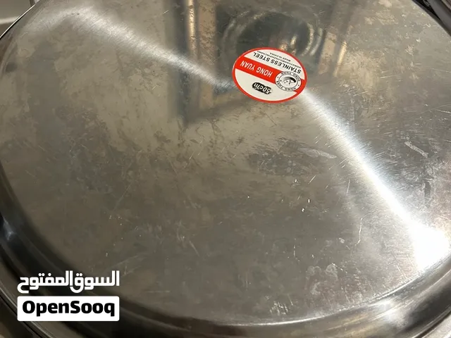صحون مطاعم ست صحون نظيفه جدا مع صحن اضافي مزخرف