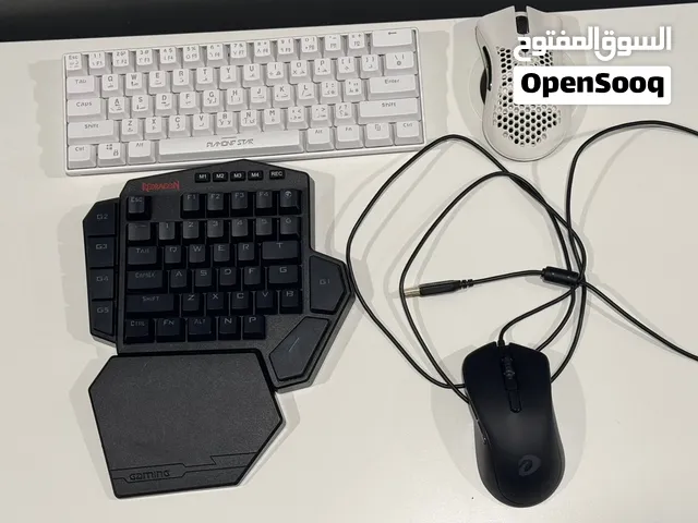 للبيع كيبوردين وماوسين شغالين اسود وابيض  12.5 للماوس والكيبورد والكل 20 دينار التوصيل برسوم