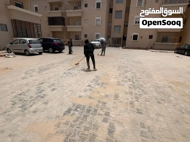 عائلة صغيرة..شقة اجار في كومباوند خلف لينا بارك  تعامل مع مؤجر مباشرة بدون مكتب سعر 3000