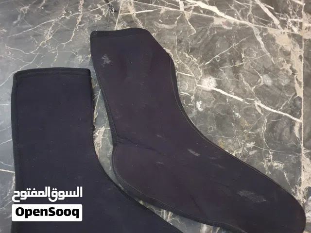 جوارب غوص جديدة