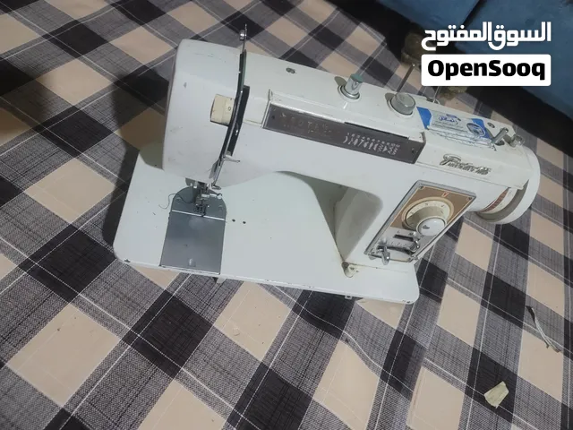 مكينة خياطة للبيع