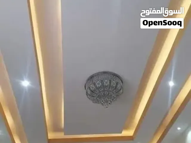 السلام عليكم ورحمه الله وبركاته إن ياسر ابو محمد إن صنيعي نقاش لوفي شغل دهنات بالمتر أشيل ونشا الله