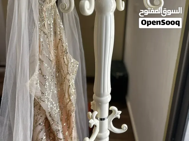 فساتين سهره فخمة وراقيه وطراز حديث انتهز الفرصه قبل النفاذ تفصيلات خارج البلاد