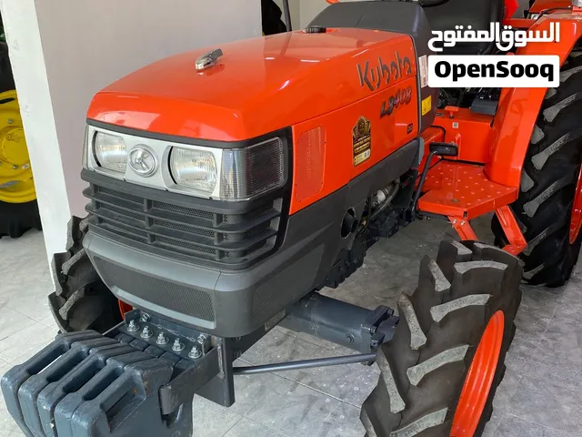 جرار زراعي ( هياسة كبوتا ) ياباني بحالة الوكالة