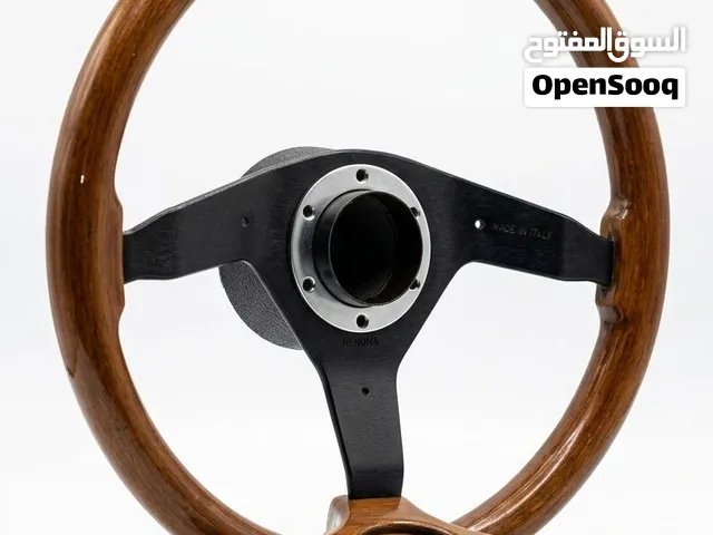 مقود خشبي إيطالي كلاسيكي أصلي RENOMA 1977
