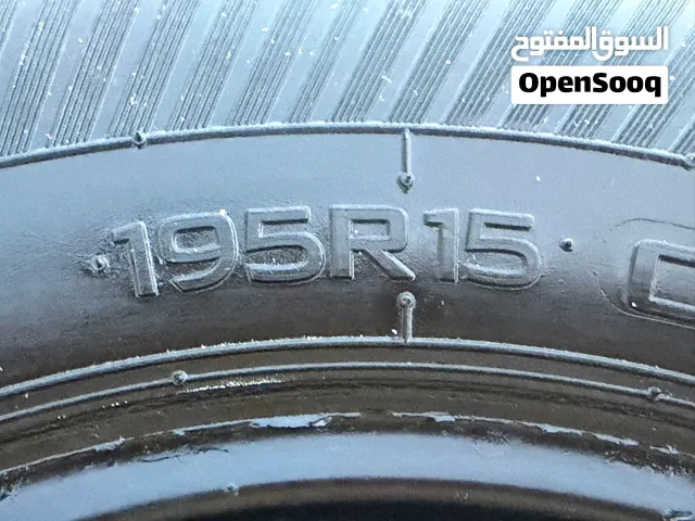 للبيع اطارات مستعملة فترة بسيطه مال بيك اب او باص مقاس 195/15C
