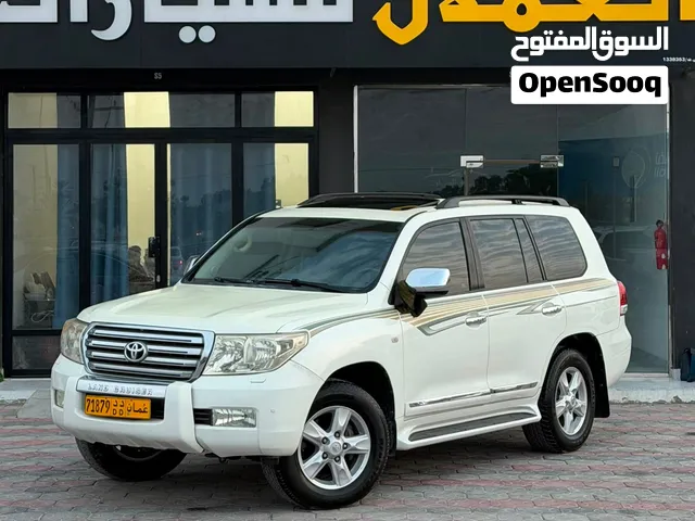 لاندكروزر2010 VXR وكالة عمان 8 سلندر للبيع بسعر مناسب 6200 وقابل وتتمول