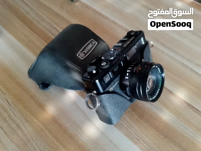 كاميرة YASHICA