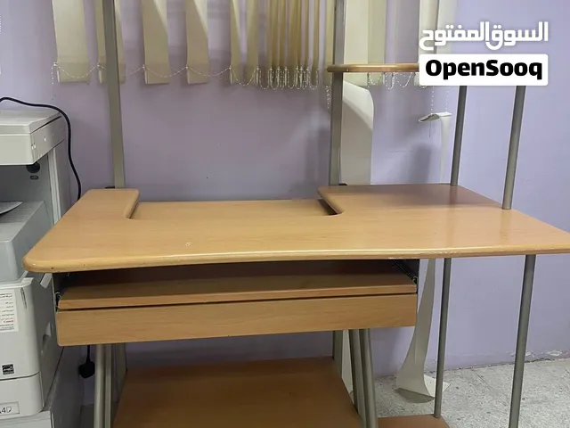 مكتب كمبيوتر متكامل