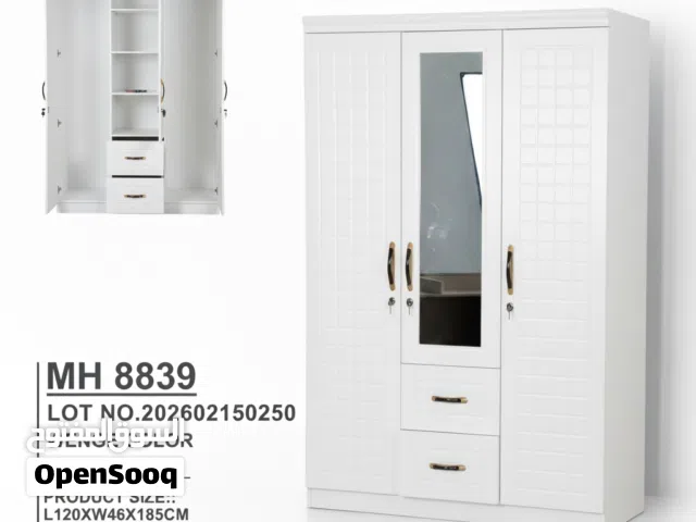 wardrobe 3 door brand new available for sell