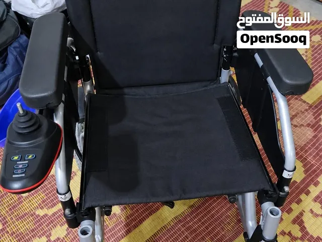 كرسي كهربائي متحرك وكالة بدون بطارية للبيع