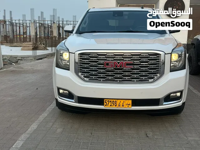 للبيع : GMC يوكن ( SLT )  اسم المركبـــــــــــة:  GMC  الموديــــــــــــــــــل: 2018