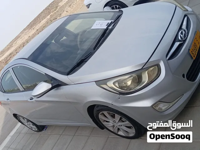 هيونداي اكسنت 2014 رمادي فحص كامل، صالون / سيدان، أوتوماتيك، حاله ممتازة