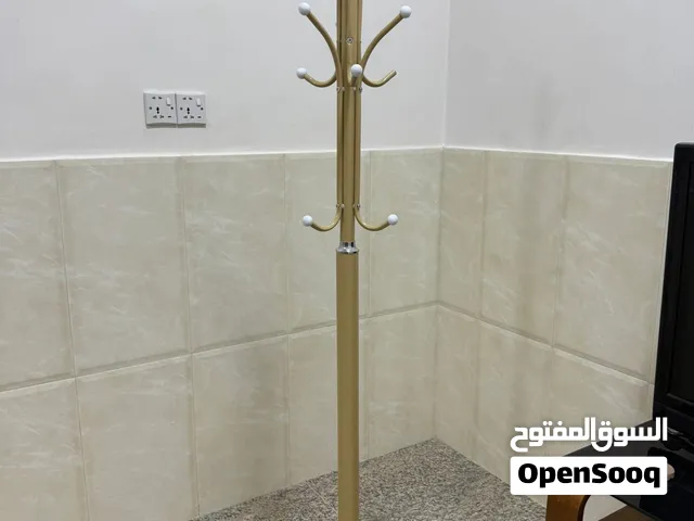 تعلاكه لتعليق ملابس   طوله 185