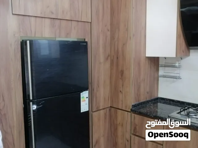 شقة للايجار موقع مميز في عبدون-15427