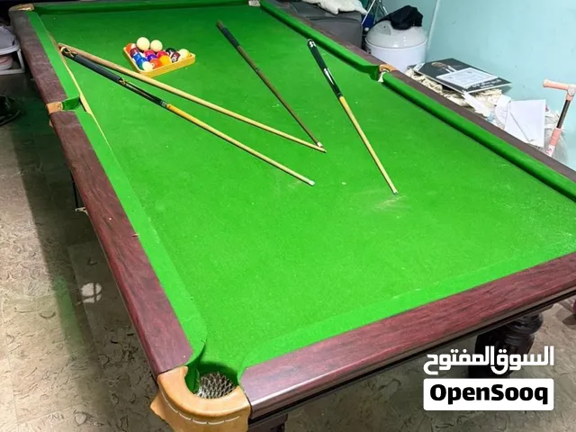 طاولة بليارد للبيع