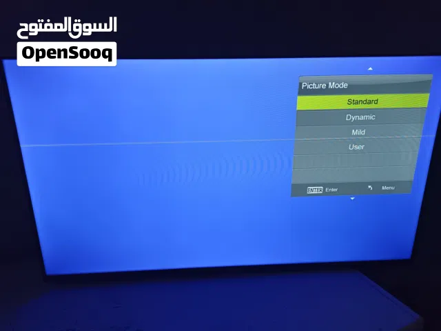 شاشة كوبي 43 فيها خط فالشاشة