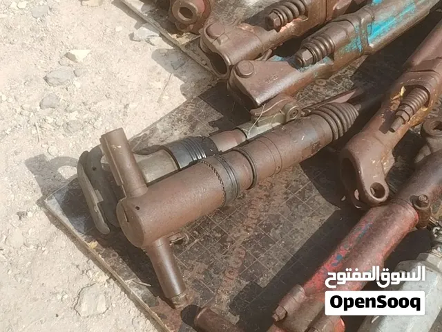جك همر بين يشتغل وعطلان