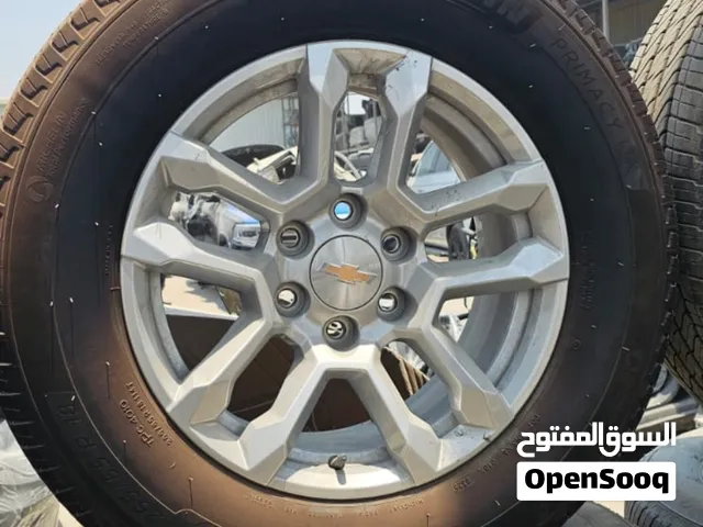 شفروليت 2025  طقم رنقات مع تواير ميشلان زيرو مقاس 18 إنش