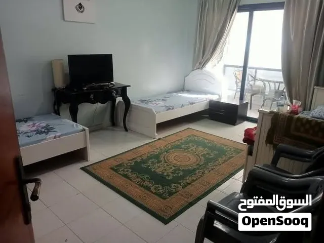 مطلوب شاب لايجار سرير مفرد داخل غرفه ثلاثيه