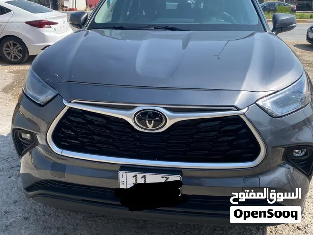 Used Toyota Highlander in Babylon