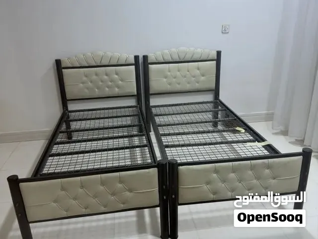 جربايتين نفس هالشكل ( سرير جربايه نفر)