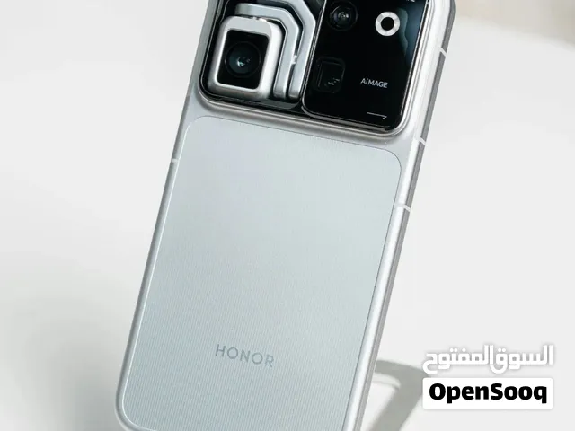 Honor Other 1 TB in Red Sea