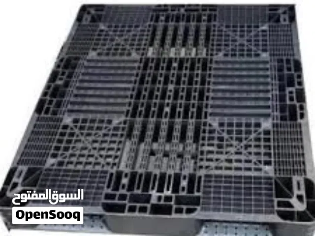 we have all types pallets plastic and wooden pallets and boxes