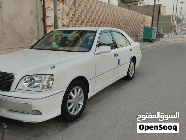 2003 تويوتا كراون Crown