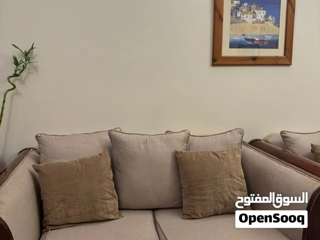 للبيع طقم اثاث مستعمل نظيف بحالة جيدة
