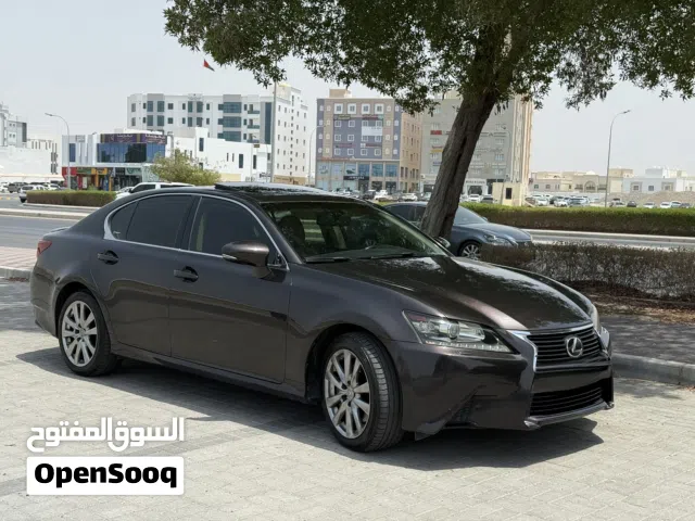 لكزس GS350 موديل 2015 نظيف جدا ، للبيع او تبادل مع فورويل