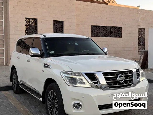 نيسان 2013 مكينة 400 سيارة نظيفة جدا