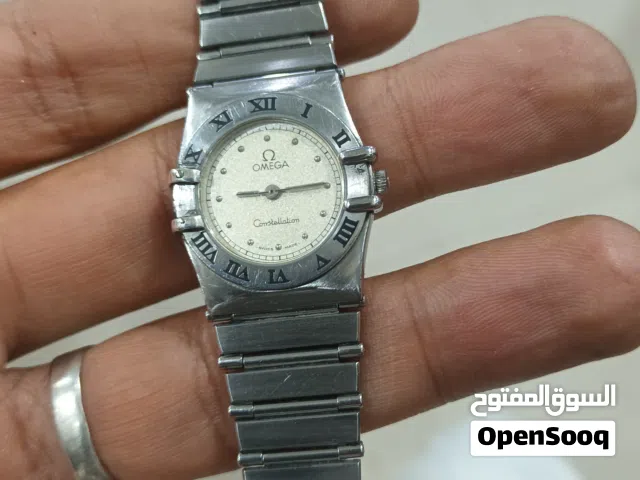 ساعه اوميجا بطاريه نسائي كونستليشن بحروف لاتينية مقاس25