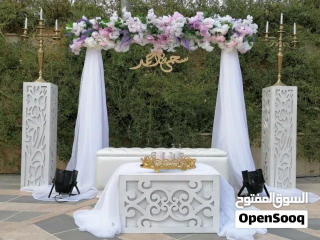 كوشات فاخرة للإيجار للأعراس والخطوبة (عمان)