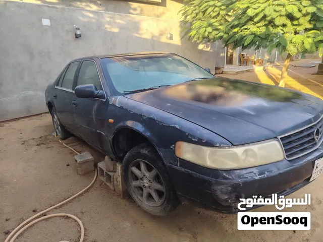 كاديلاك ديفيل sts  موديل 2002