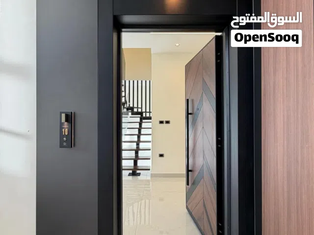 شقة طابق الثالث مع رووف وترس سوبر ديلوكس في أجمل مناطق منطقة الحمام