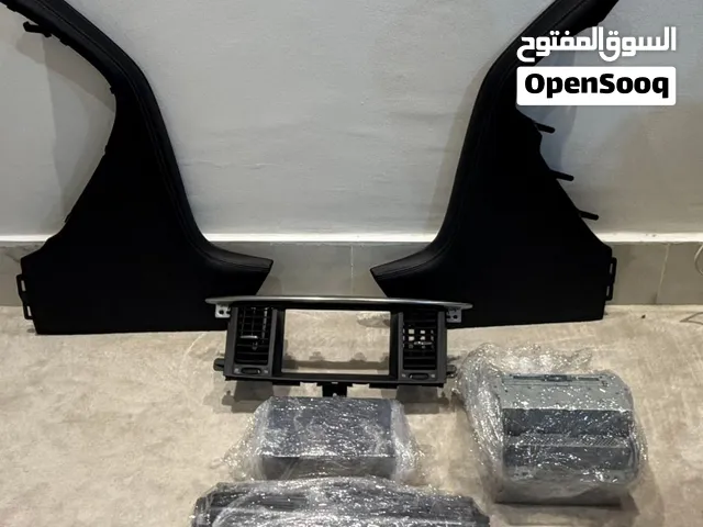 مسجل مع ديكورات والكمبيوتر والشاشه مبطل من نيسان بلاتينيوم 2019 الإصدار اليديد