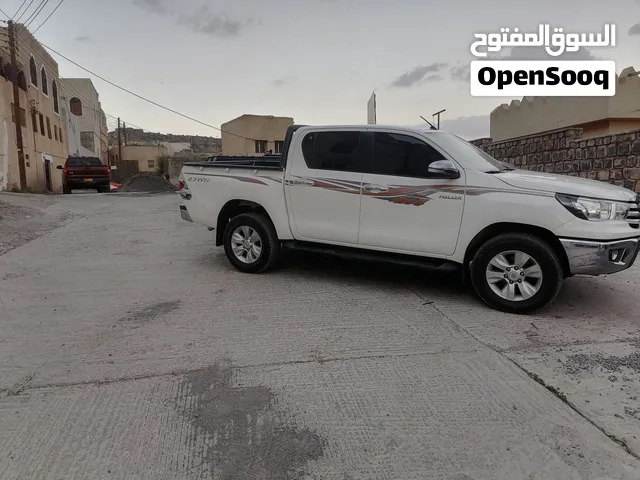 هايلوكس 2016 بصبغ الوكاله مطلوب 7300 غير قابل