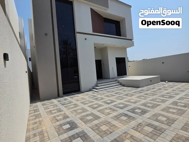 متوفر فيلا جديده A new villa is available for rent in Sohar, Falaj Al Qabail, Harat Al Sheikh area.