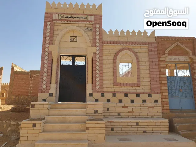 مدفن 43 م2 على طريق الفيوم او مدخل 2 على الطريق الرئيسى تشطيب سوبر حجارى كامل وجاهز بالكامل
