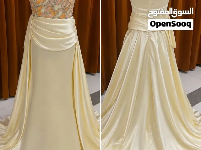فستان سهرة راقي وفخم