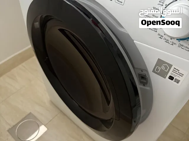 Candy washing machine