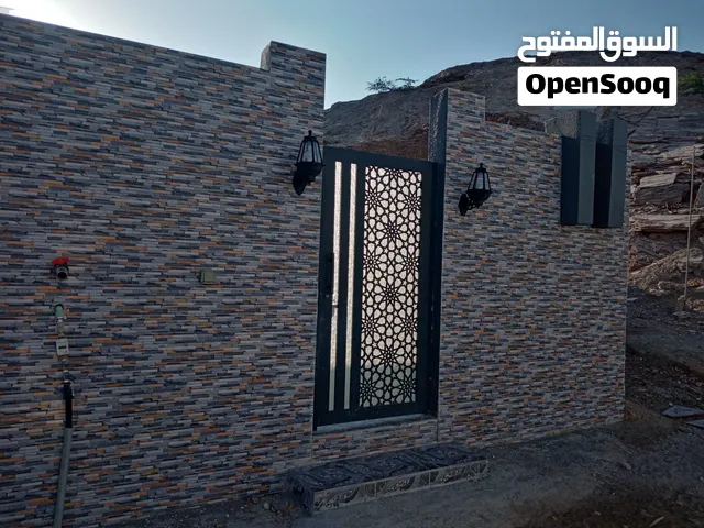 An Arab house for rent for families in the village of Yiti in the state of Muscat