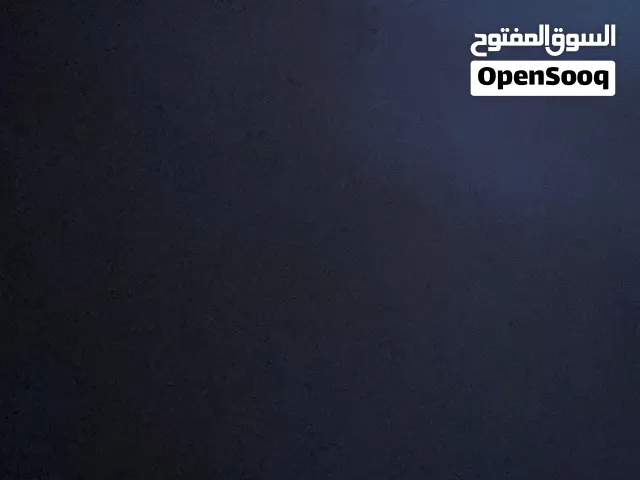 مخازن قيد الانشاء