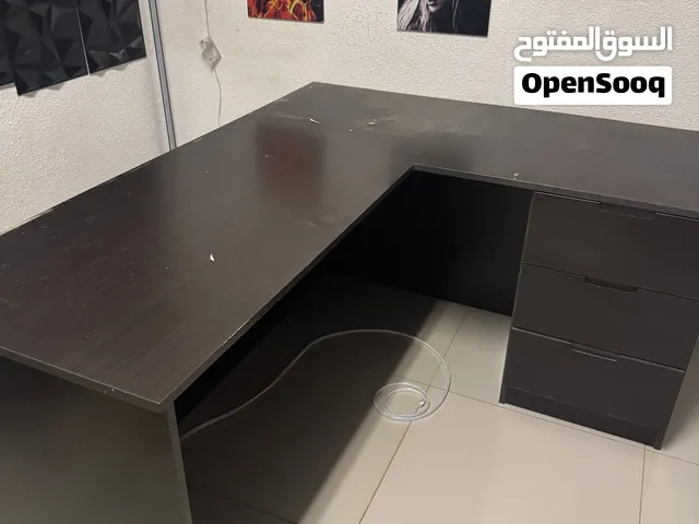 طاولة زاوية L قيمنق