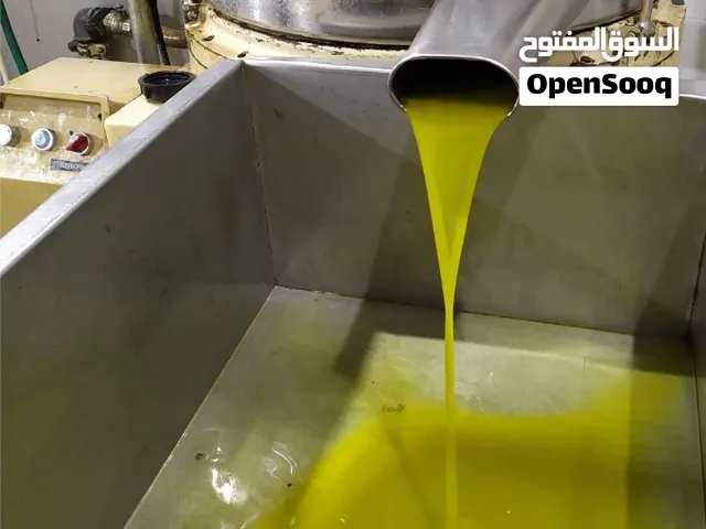 زيت زيتون الكفارات أما منوصلكياه أو بتيجي بتوخذه من باب البيت