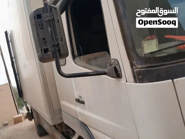 مرسيدس اتيقو 2312 منامه  ماشيه 348 الف  ركابتين اطارات 19.5 كمبيو عادي 6 مرشات للبيع  ساوم  ر