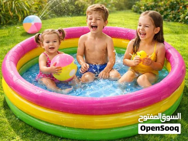 خلي صيف طفلك أمتع وأبرد مع مسبح بانجدا! مسبح دائري ملون بـ 3 طبقات، يضيف بهجة وفرح لوقت اللعب با