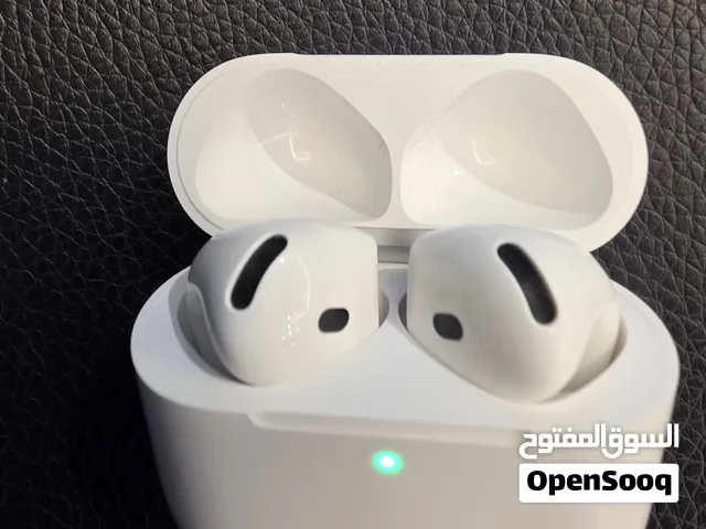 للبيع سماعات Apple AirPods 4